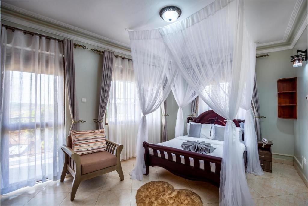 Keba Xpress Hotel - Entebbe Exteriér fotografie