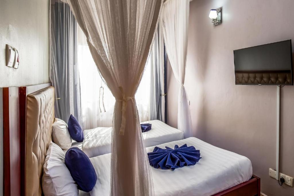 Keba Xpress Hotel - Entebbe Exteriér fotografie