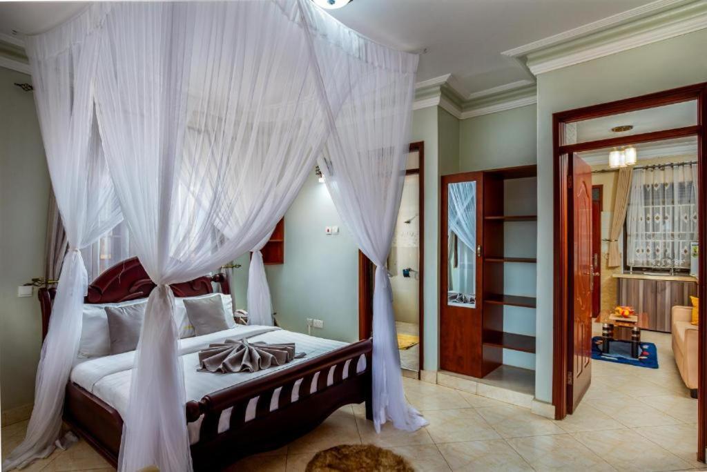Keba Xpress Hotel - Entebbe Exteriér fotografie